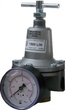 Reduktor ciśnienia oleju, 500 l/h, ciśnienie na wyjściu 0,2÷3,5 bar, GW G3/8", z manometrem