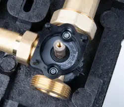 WYCOFANY Z OFERTY - Grupa pompowa PrimoTherm 180-2 DN25 Vario, zawór mieszający, regulator ACT 343, pompa Grundfos
