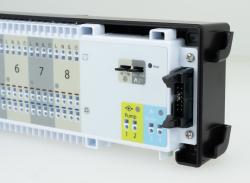 Przewodowa listwa sterująca, 8 stref, z możliwością sterowania źródłem ciepła i pompą obiegową, 230 V AC