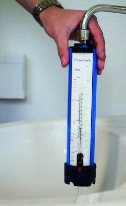 Miernik przepływu i temperatury wody FlowTemp M