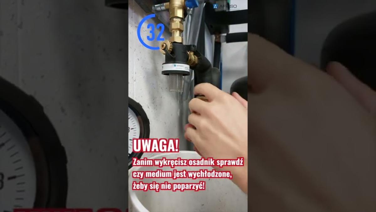 Jak wyczyścić separator zanieczyszczeń?