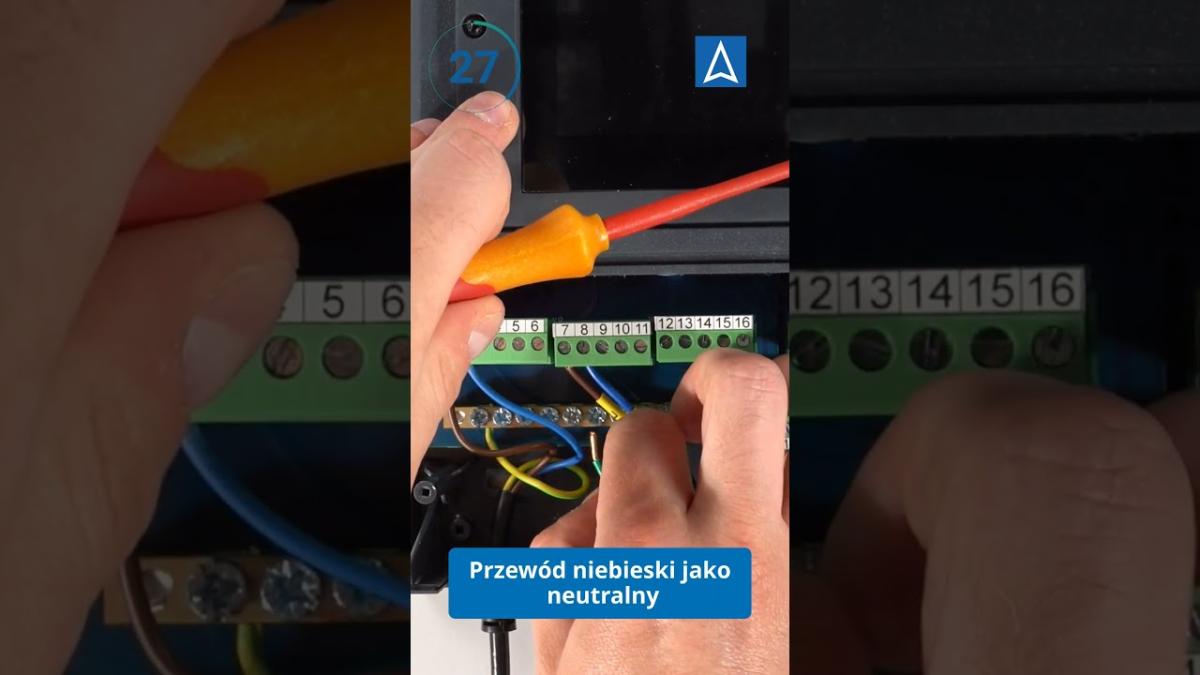 Jak podłączyć zasilanie, siłownik i pompę do sterownika BWC 330 Pro.