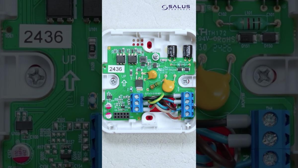 Podłączenie regulatora HTRP230 do listwy KL06-M